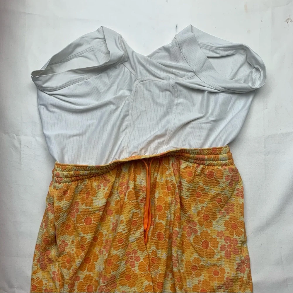 Blackbough size large swim shorts bathing suit retro floral Shorts